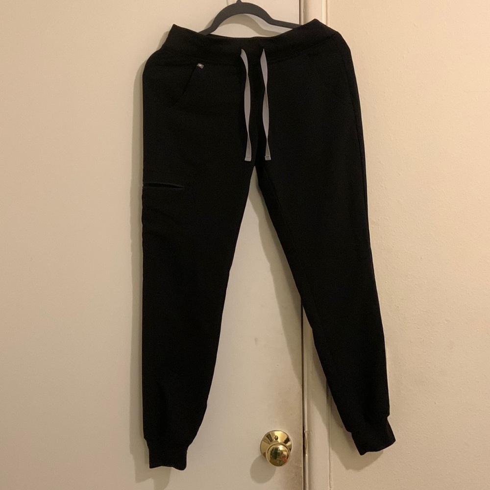 FIGS Zamora jogger XS Black